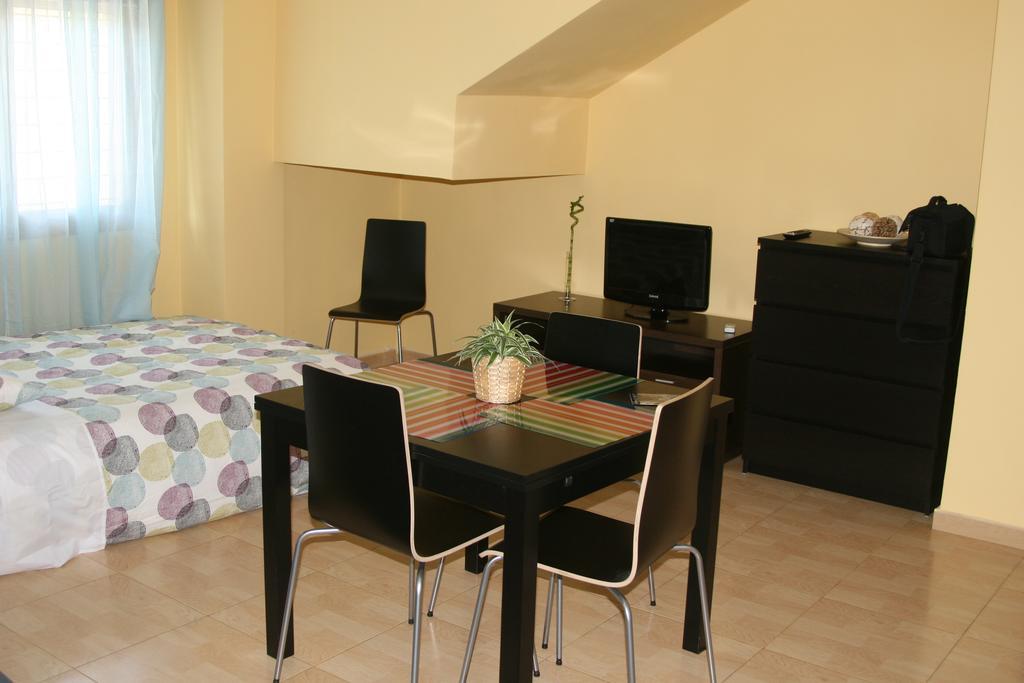 Apartamento Domingo Lozano Малага Экстерьер фото