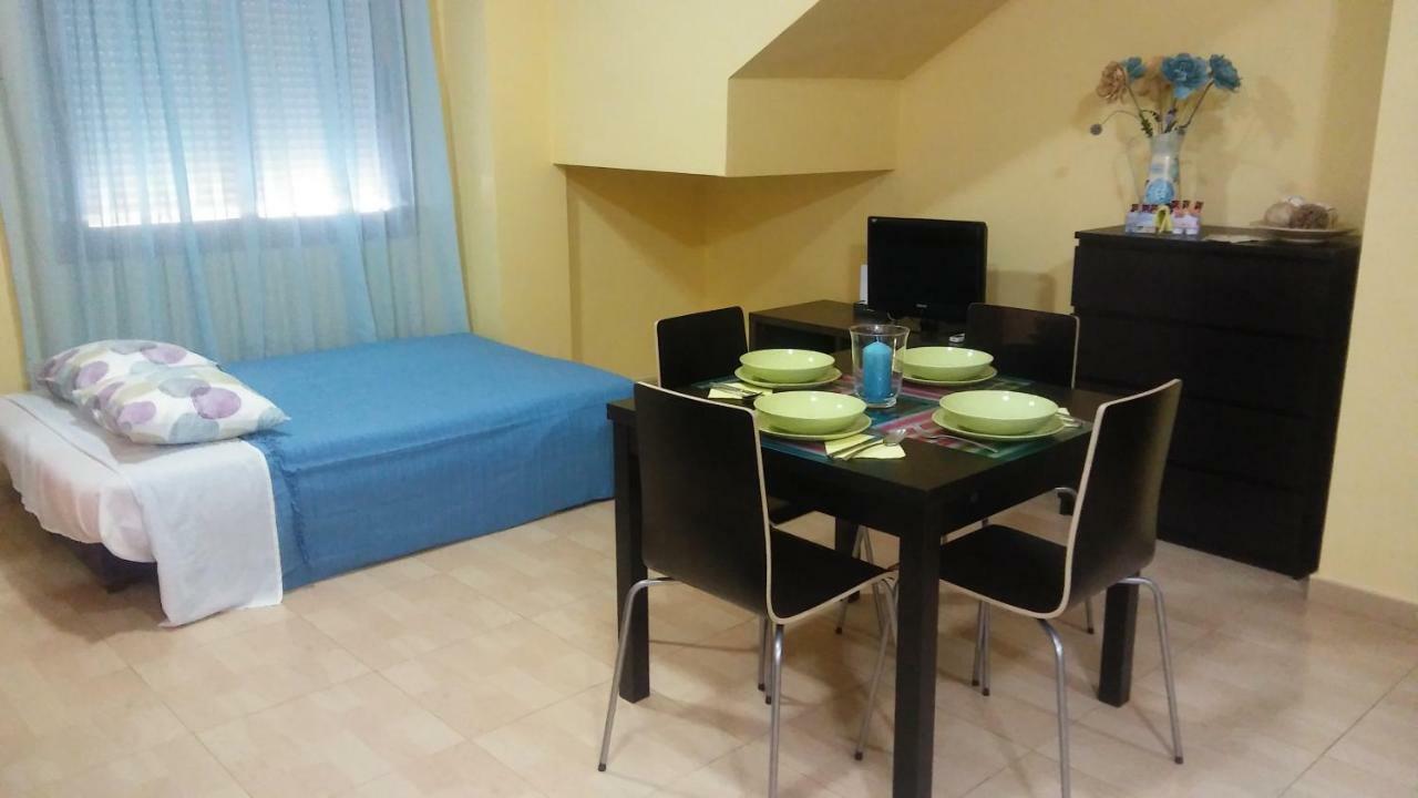 Apartamento Domingo Lozano Малага Экстерьер фото