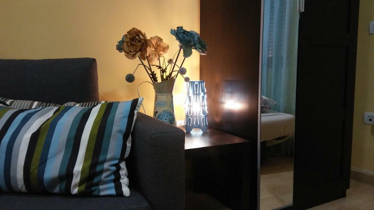 Apartamento Domingo Lozano Малага Экстерьер фото